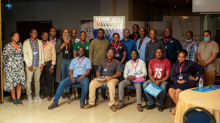 Professor Hemant Pandit and delegates on the Total Joint Replacement training course in Harare, Zimbabwe.